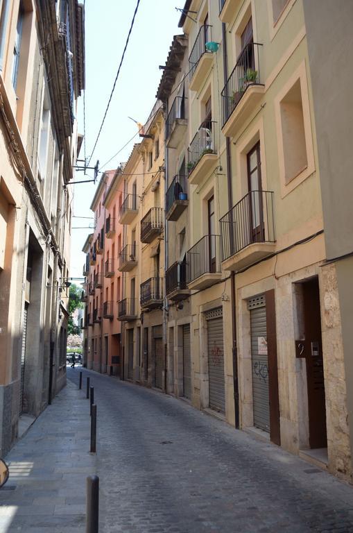 Girona Housing Ginesta 9 Apartment Bagian luar foto